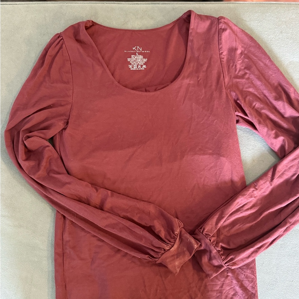 Women's Burgundy Long Sleeve Top